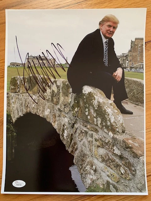 DONALD TRUMP HAND SIGNED 11x14 COLOR PHOTO AT ST ANDREWS   RARE  FULL LETTER JSA