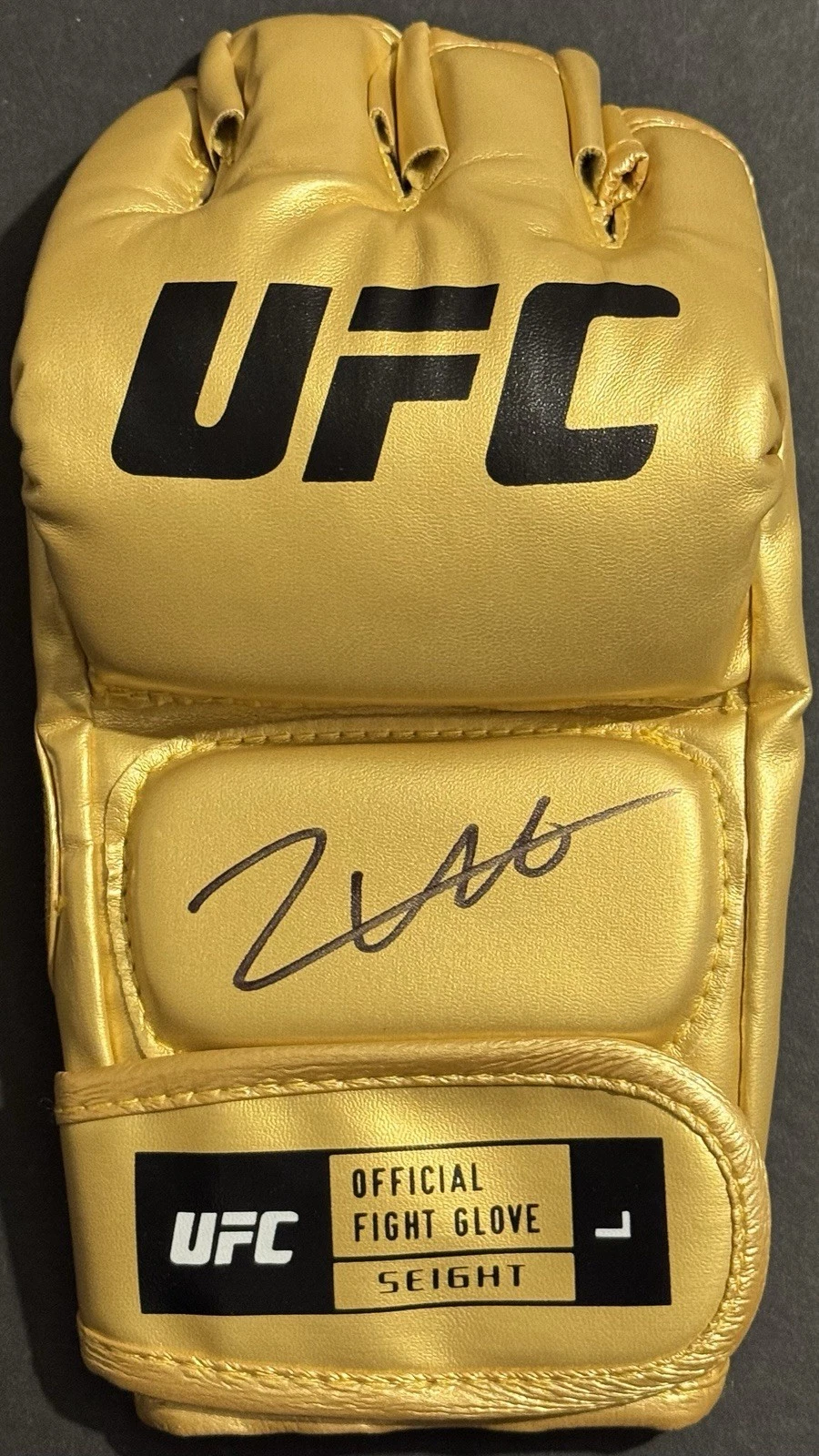 Zhang Weili Signed Auto Gold UFC Fight Glove PSA/DNA COA Rare Autograph