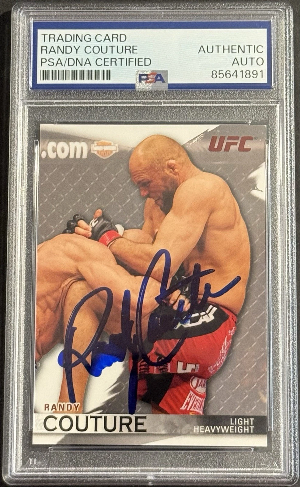 Randy Couture Signed 2010 Topps UFC Card PSA/DNA Slabbed