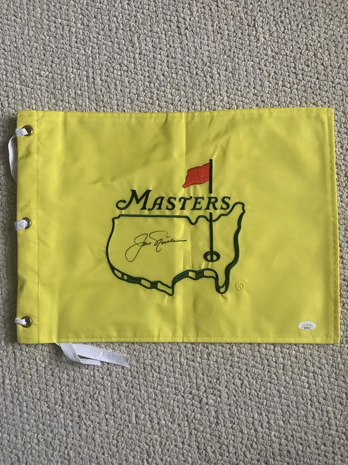 JACK NICKLAUS HAND SIGNED UNDATED MASTERS GOLF FLAG     6X MASTERS CHAMP     JSA