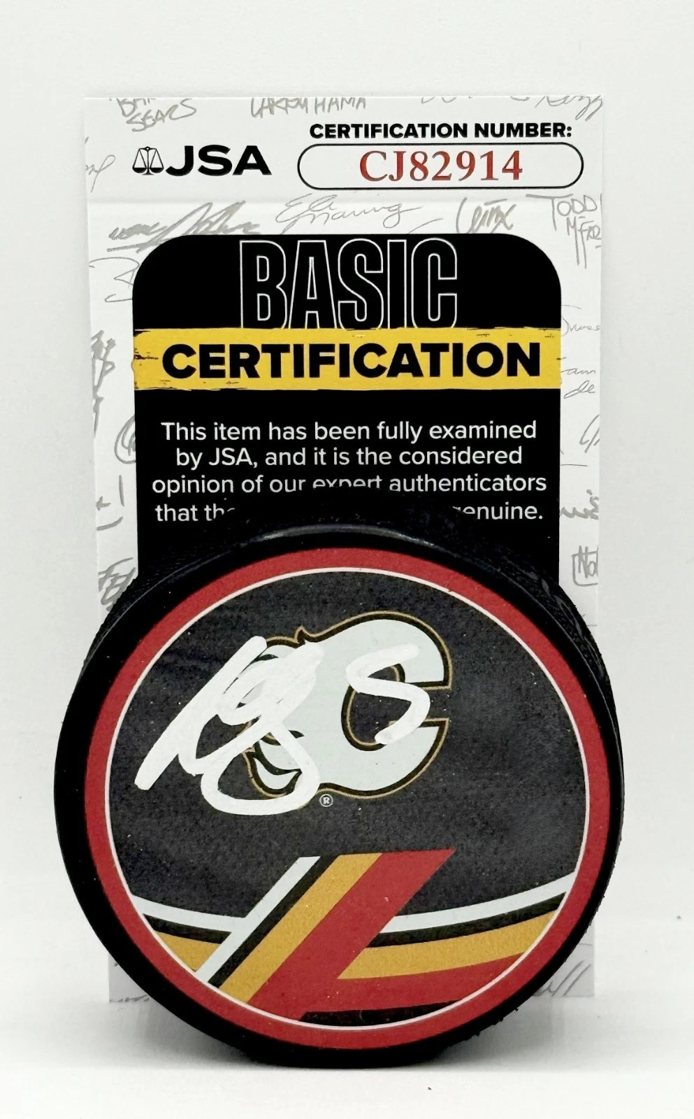 Mark Giordano signed Calgary Flames Reverse Retro Puck autographed JSA