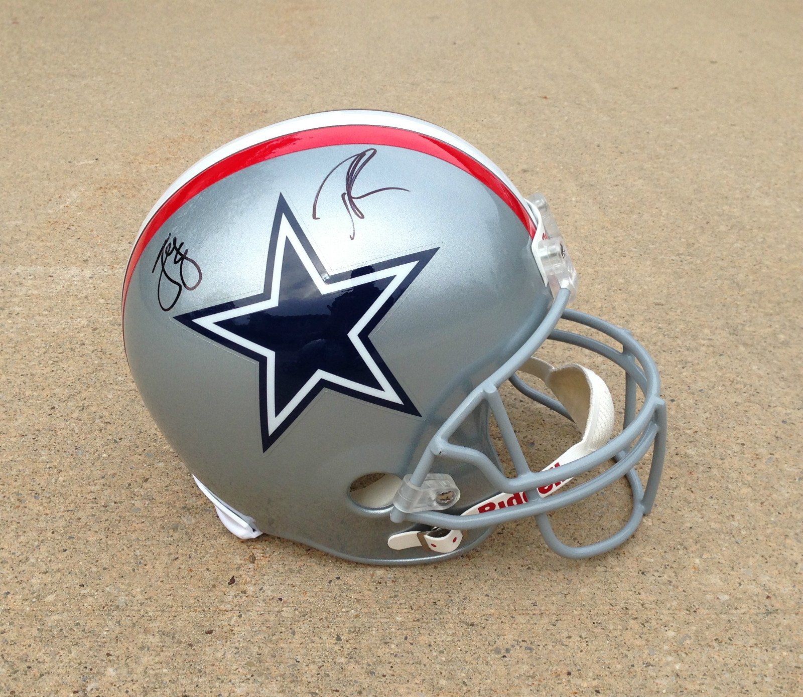 DALLAS COWBOYS Signed Autographed F/S Football Helmet COA! PROOF! ROMO WITTEN ++