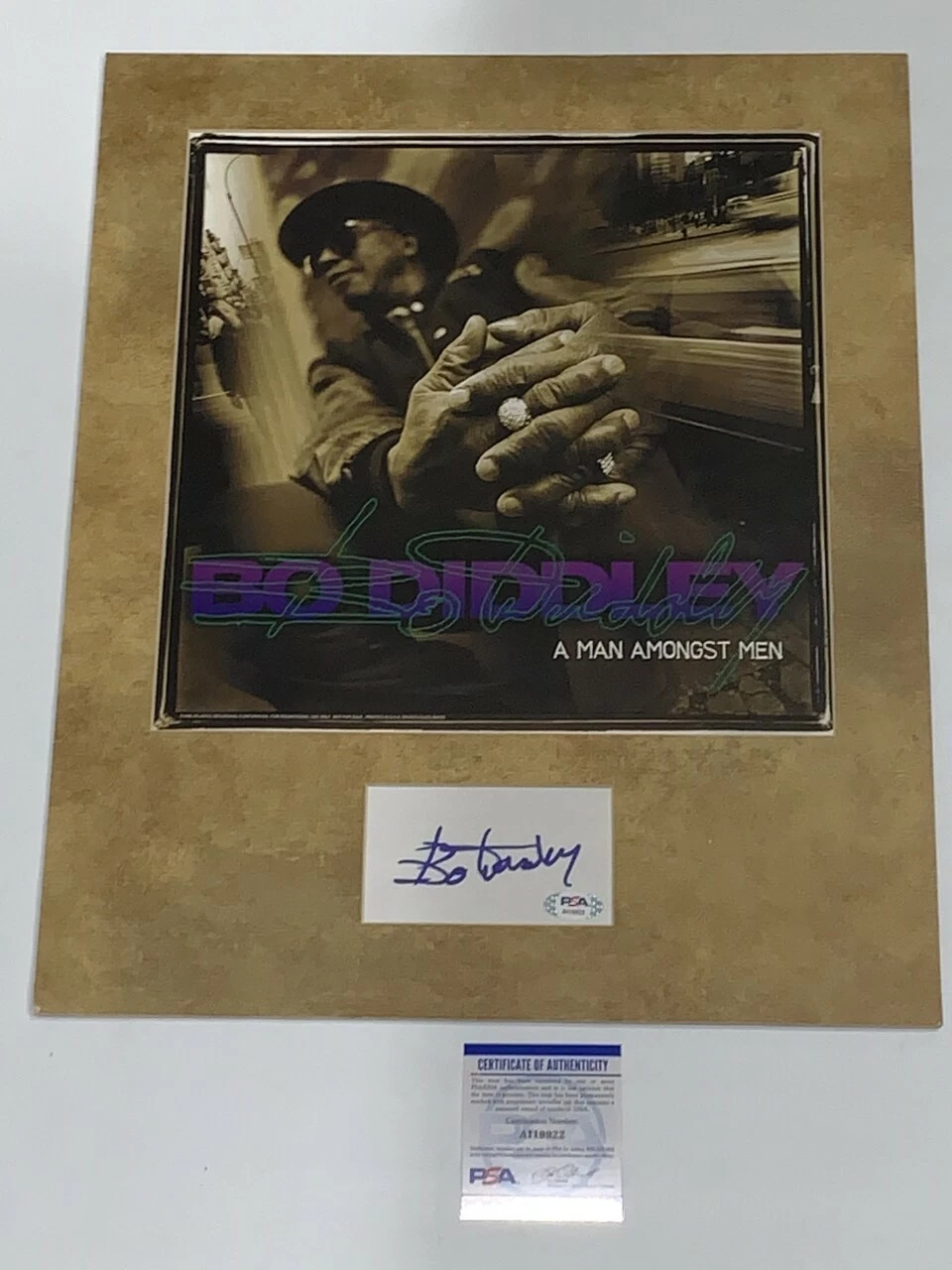 BO DIDDLEY SIGNED MATTED INDEX CARD WITH A MAN AMONGST MEN ALBUM FLAT PSA COA