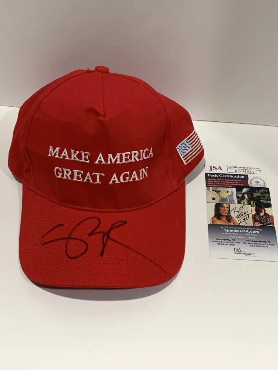 MIKE PENCE SIGNED MAKE AMERICA GREAT AGAIN HAT MAGA DONALD TRUMP PROOF JSA COA