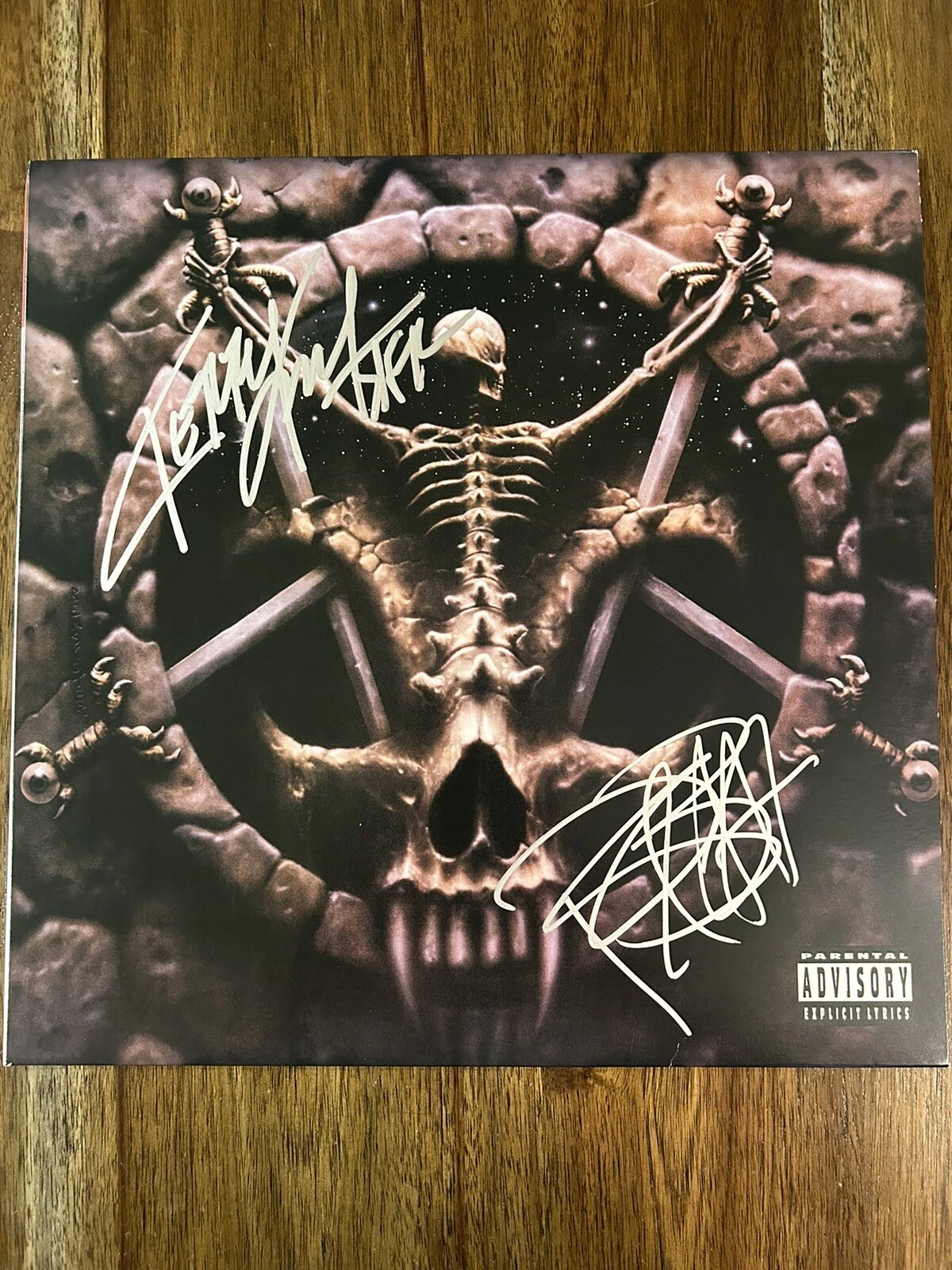 Kerry King & Paul Bostaph ‘Slayer’ Signed Vinyl Album ‘Divine Intervention’