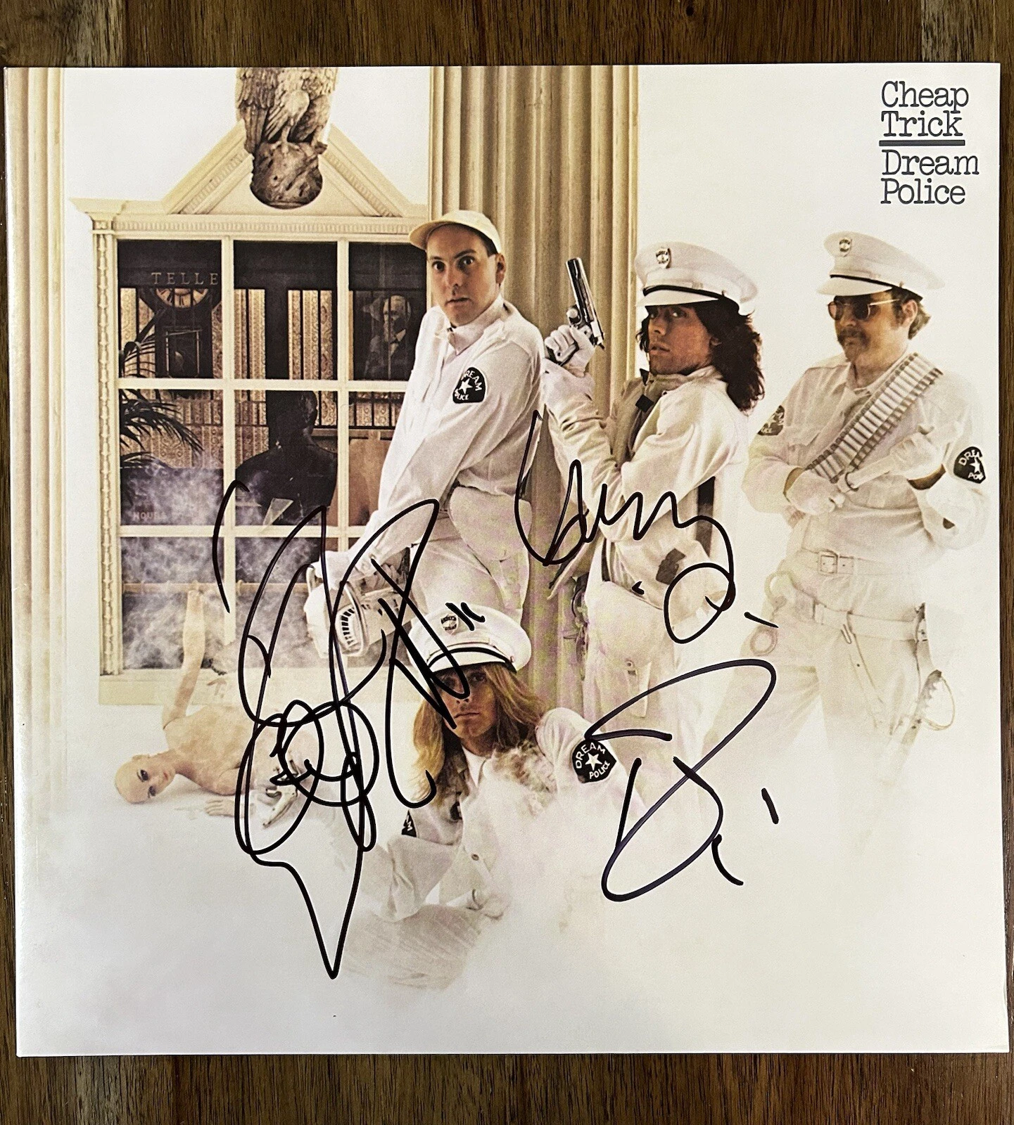 ‘Cheap Trick’ Band Signed Vinyl Album ‘Dream Police ‘Robin Zander’ Tom & Rick