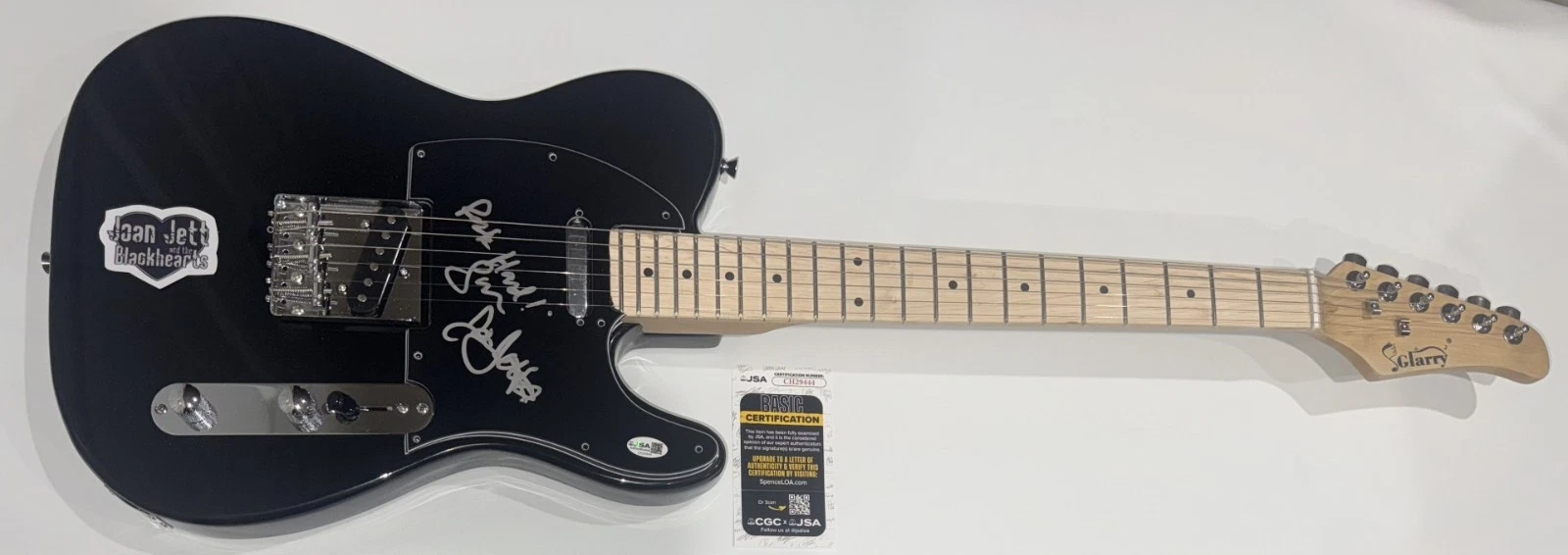JOAN JETT SIGNED ELECTRIC GUITAR JOAN JETT & BLACKHEARTS VERY RARE JSA COA