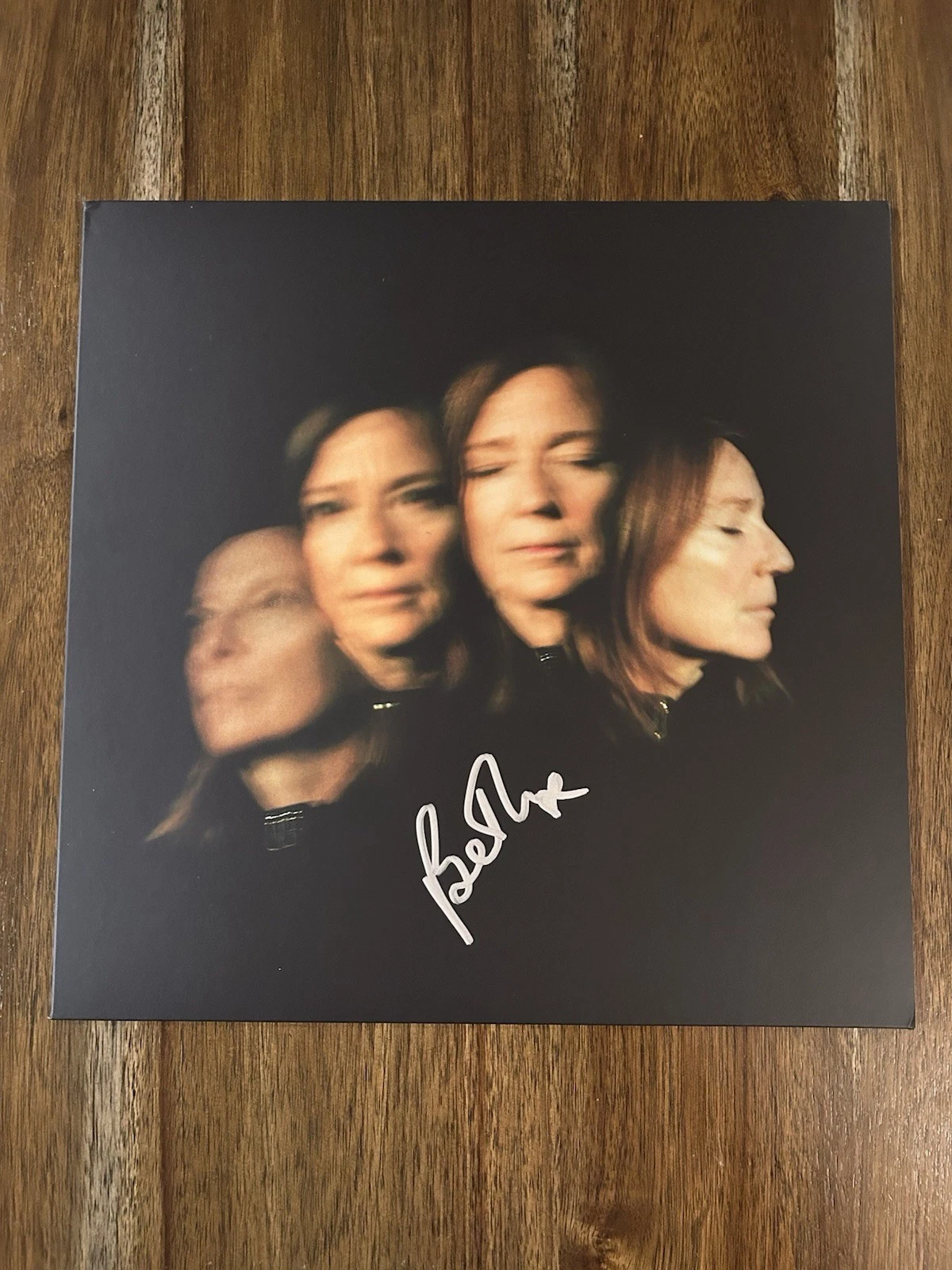 Beth Gibbons Signed Vinyl Album ‘Lives Outgrown’ Beckett Portishead