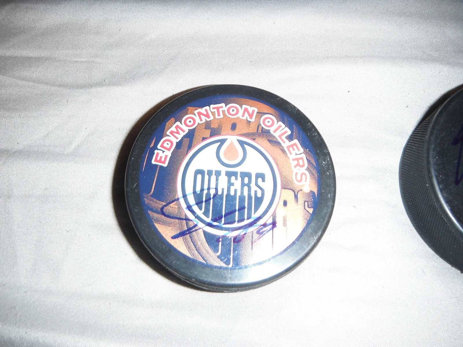 EDMONTON OILERS SAM GAGNER SIGNED PUCK