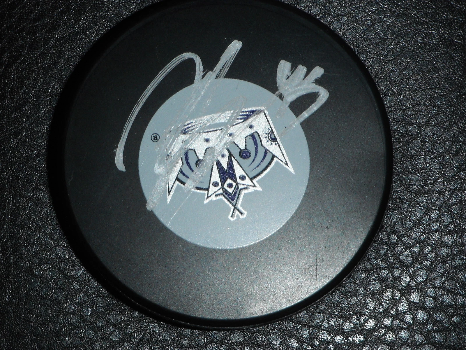 LOS ANGELES KINGS JONATHAN BERNIER SIGNED PUCK