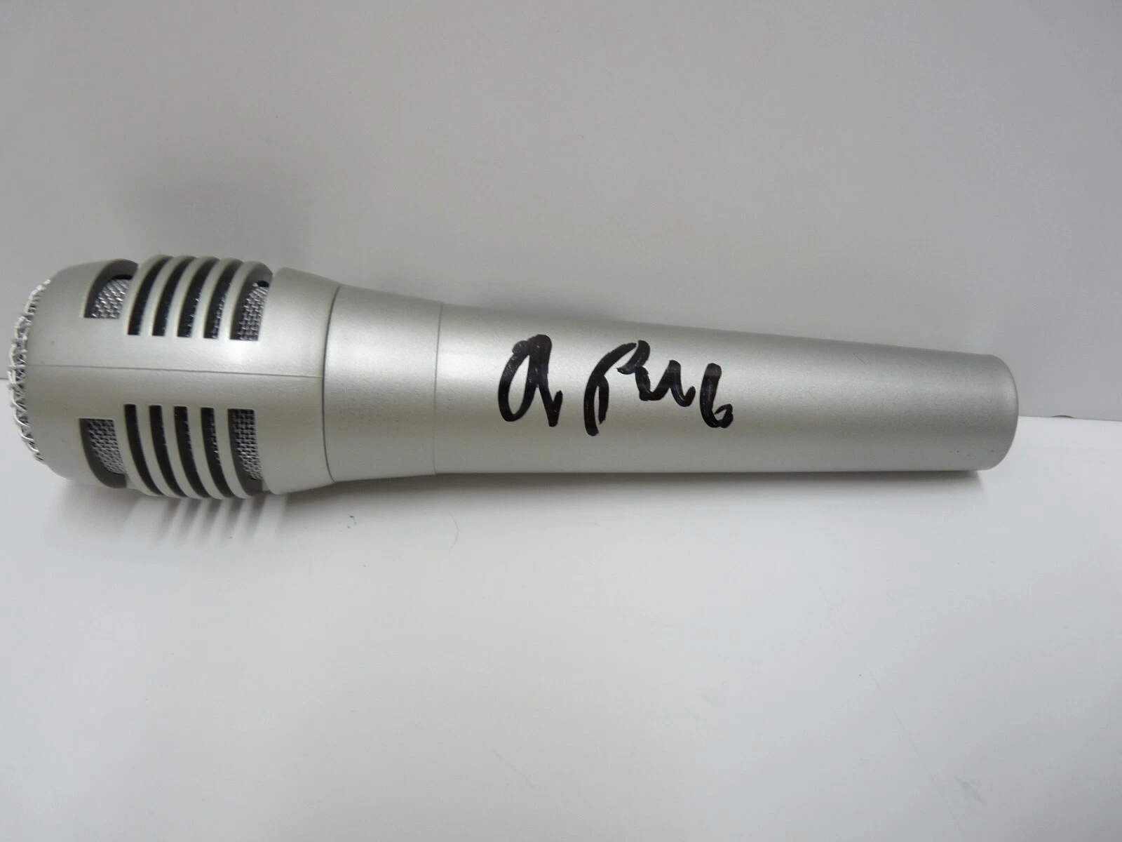 Ray Parker JR Signed Autographed Microphone Beckett Guaranteed