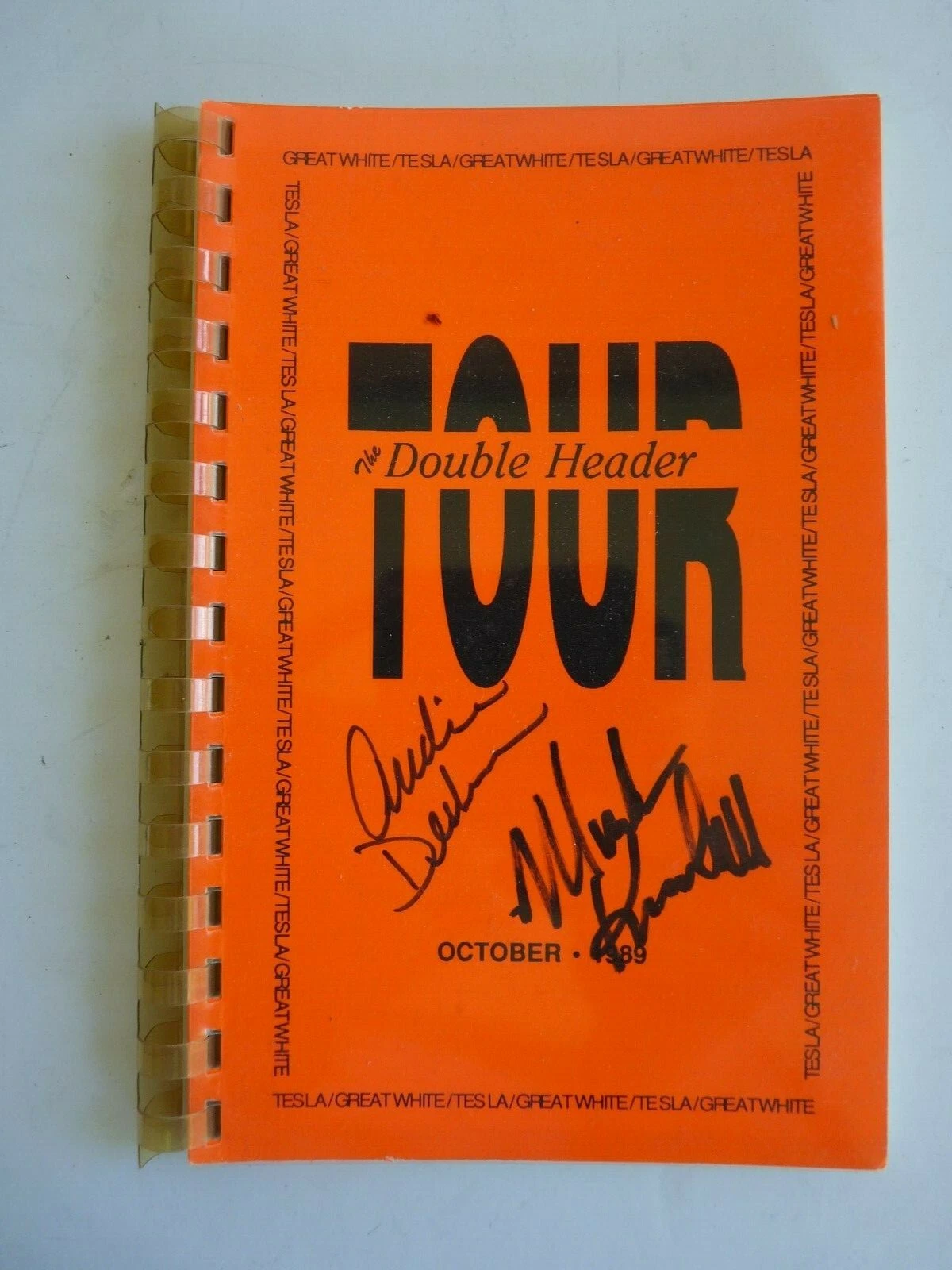 Great White 1989 Tour Itinerary Book Signed By Mark & Audie BAS  Guarantee #1