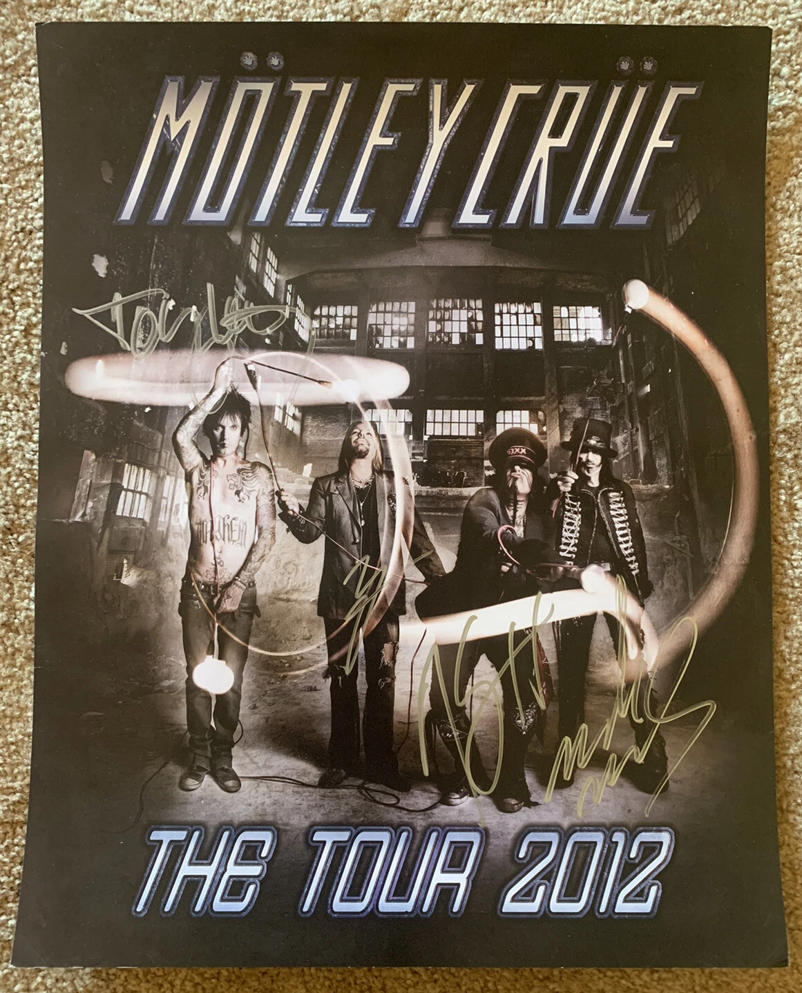 Motley Crue 16x20 2012 Tour Poster Signed Autographed Beckett Certified G3