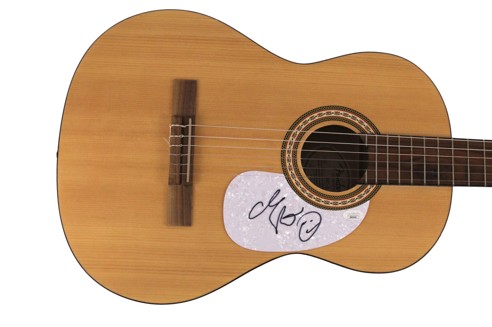 ADAM SANDLER SIGNED AUTOGRAPH FULL SIZE FENDER ACOUSTIC GUITAR CHANUKAH SONG JSA