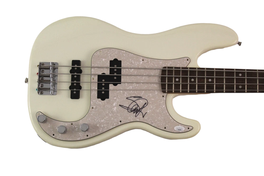 STEVE HARRIS SIGNED AUTOGRAPH FENDER ELECTRIC BASS GUITAR  IRON MAIDEN RARE JSA