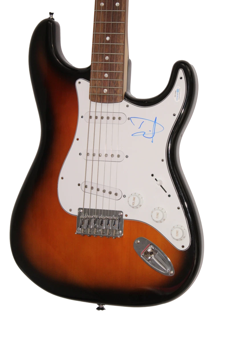 DAVE GROHL SIGNED AUTOGRAPH FULL SIZE FENDER ELECTRIC GUITAR - FOO FIGHTERS ACOA