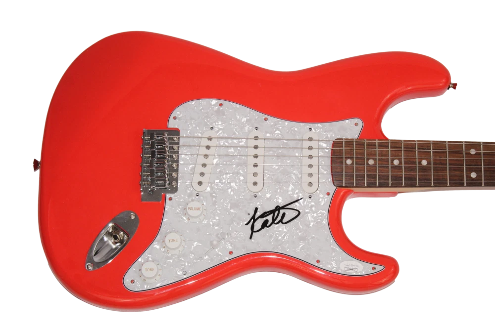 KATE PIERSON SIGNED AUTOGRAPH FULL SIZE RED FENDER ELECTRIC GUITAR B-52'S W/ JSA