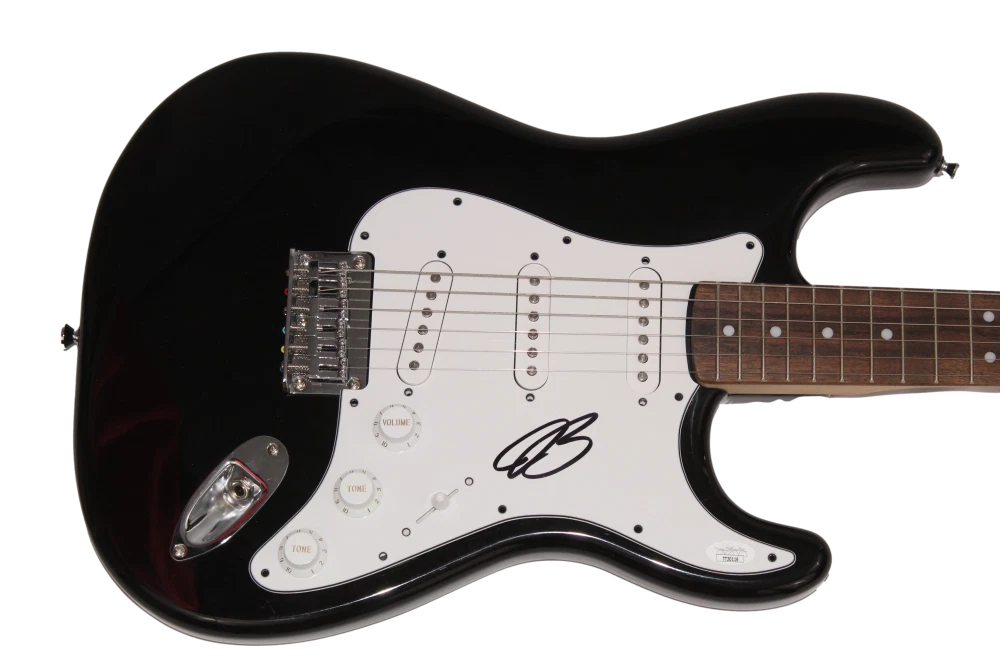 JOE BONAMASSA SIGNED AUTOGRAPH FULL SIZE BLACK FENDER ELECTRIC GUITAR W/ JSA
