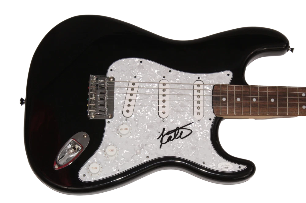 KATE PIERSON SIGNED AUTOGRAPH BLACK FENDER ELECTRIC GUITAR THE B-52'S W/ JSA COA