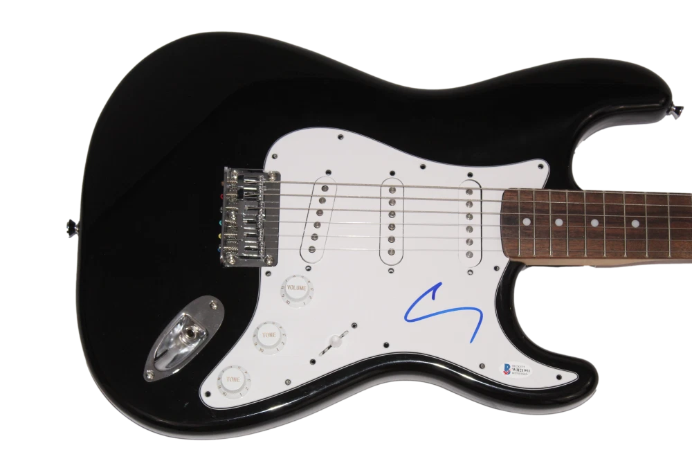 COREY TAYLOR SIGNED AUTOGRAPH BALCK FENDER ELECTRIC GUITAR SLIPKNOT BECKETT COA