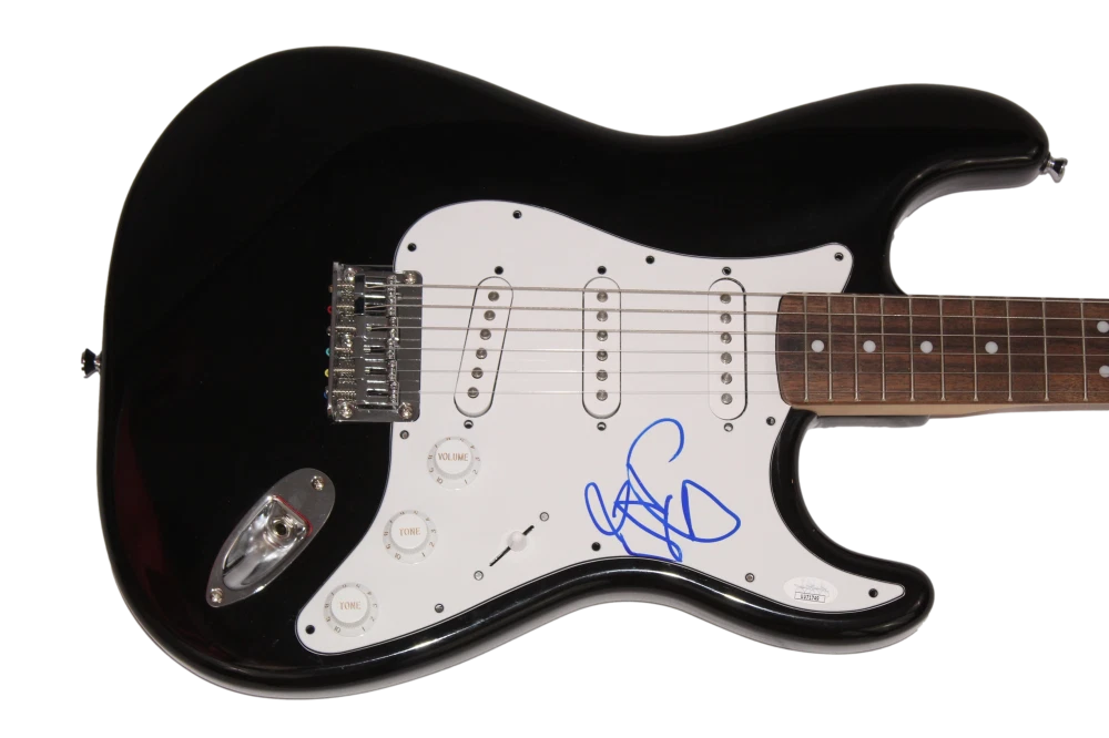 SIA SIGNED AUTOGRAPH FULL SIZE BLACK FENDER ELECTRIC GUITAR - THIS IS ACTING JSA