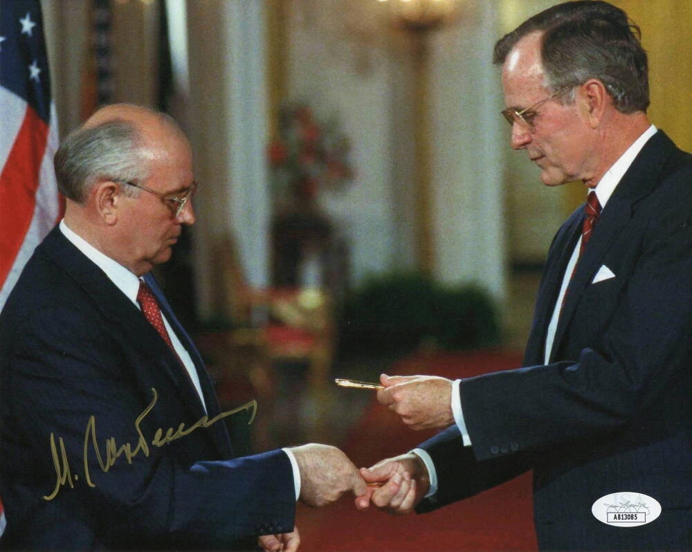MIKHAIL GORBACHEV SIGNED AUTOGRAPH 8X10 PHOTO W/ PRESIDENT GEORGE BUSH JSA COA