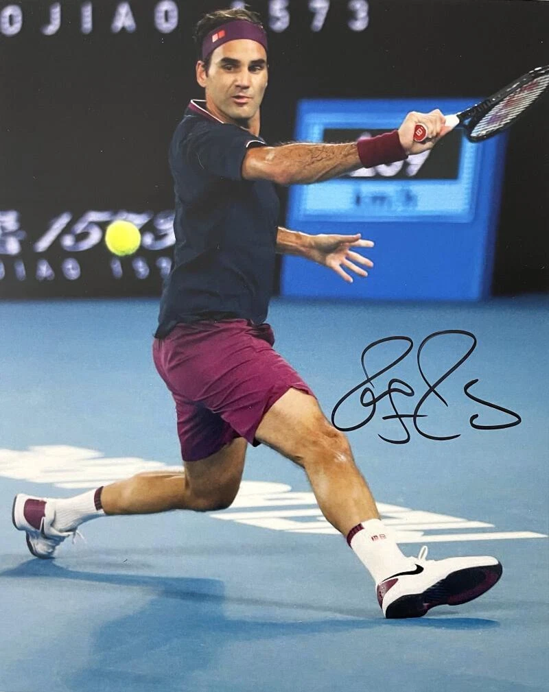 ROGER FEDERER SIGNED AUTOGRAPH 8X10 PHOTO - TENNIS LEGEND & WIMBLEDON CHAMPION