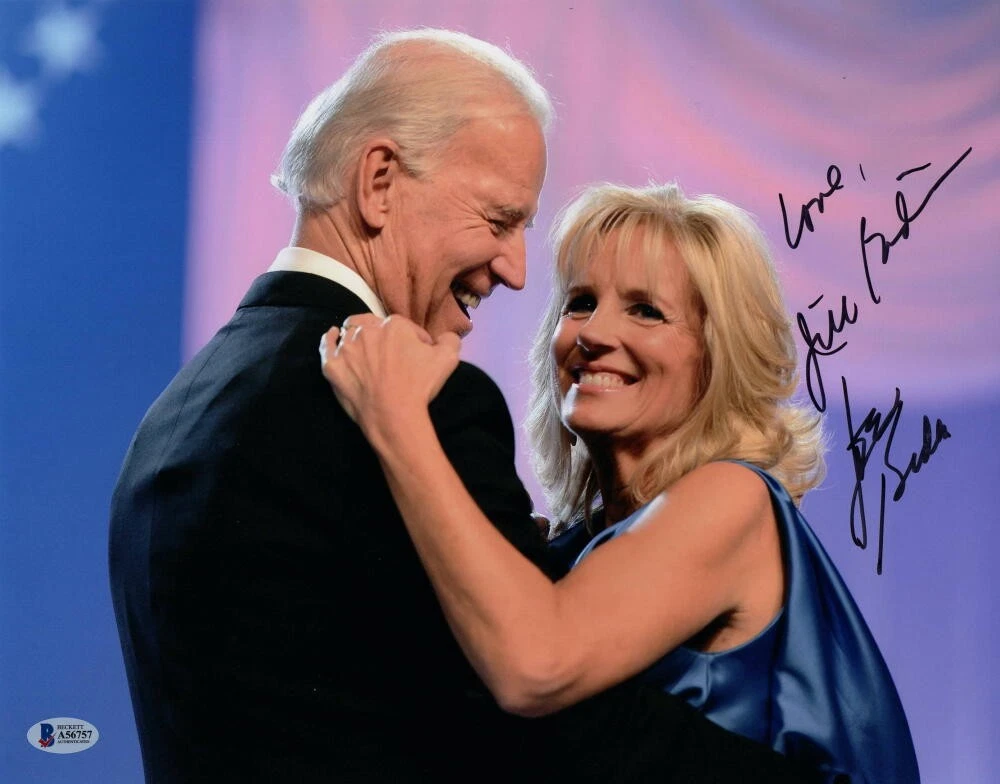 PRESIDENT JOE BIDEN & FIRST LADY JILL BIDEN SIGNED AUTOGRAPH 11x14 PHOTO BECKETT