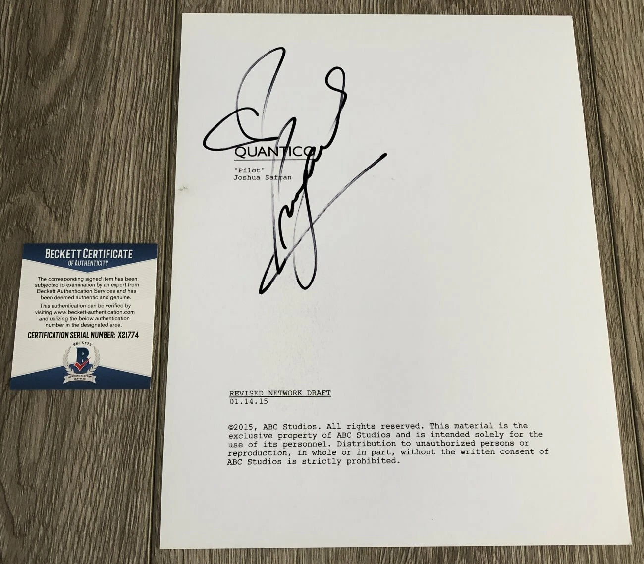 PRIYANKA CHOPRA SIGNED AUTOGRAPH QUANTICO PILOT SCRIPT w/PROOF & BECKETT BAS COA