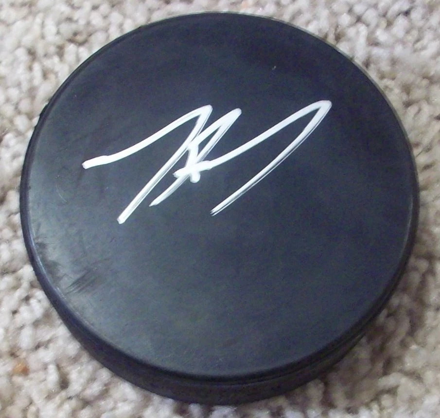 TYLER TOFFOLI LOS ANGELES L.A. KINGS SIGNED AUTOGRAPH PUCK B w/PROOF
