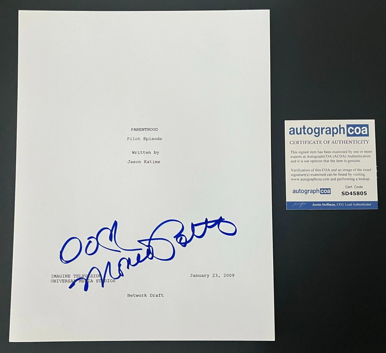 MONICA POTTER SIGNED PARENTHOOD 73 PAGE PILOT SCRIPT w/PROOF & AUTOGRAPH COA