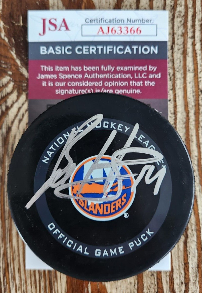 Bo Horvat Signed Official NHL Game Puck w JSA COA #AJ63366 New York Islanders