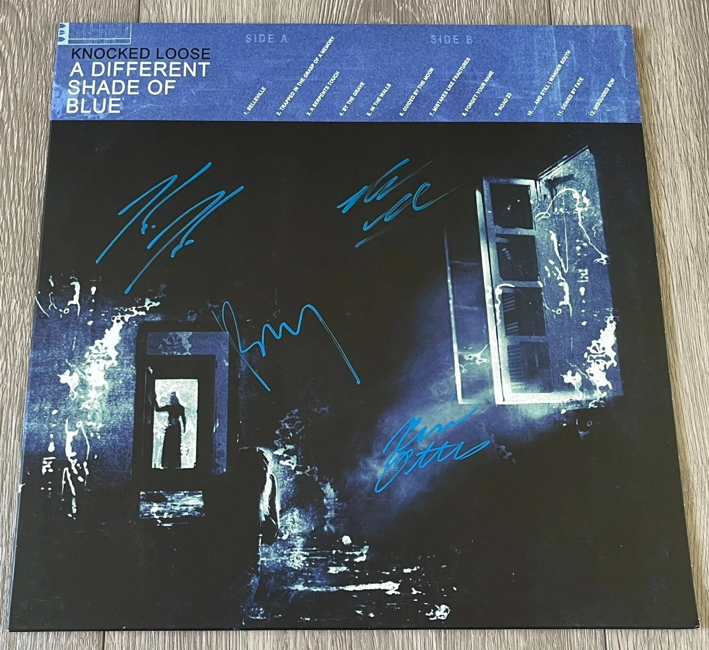 KNOCKED LOOSE SIGNED AUTOGRAPH A DIFFERENT SHADE OF BLUE VINYL w/EXACT PROOF