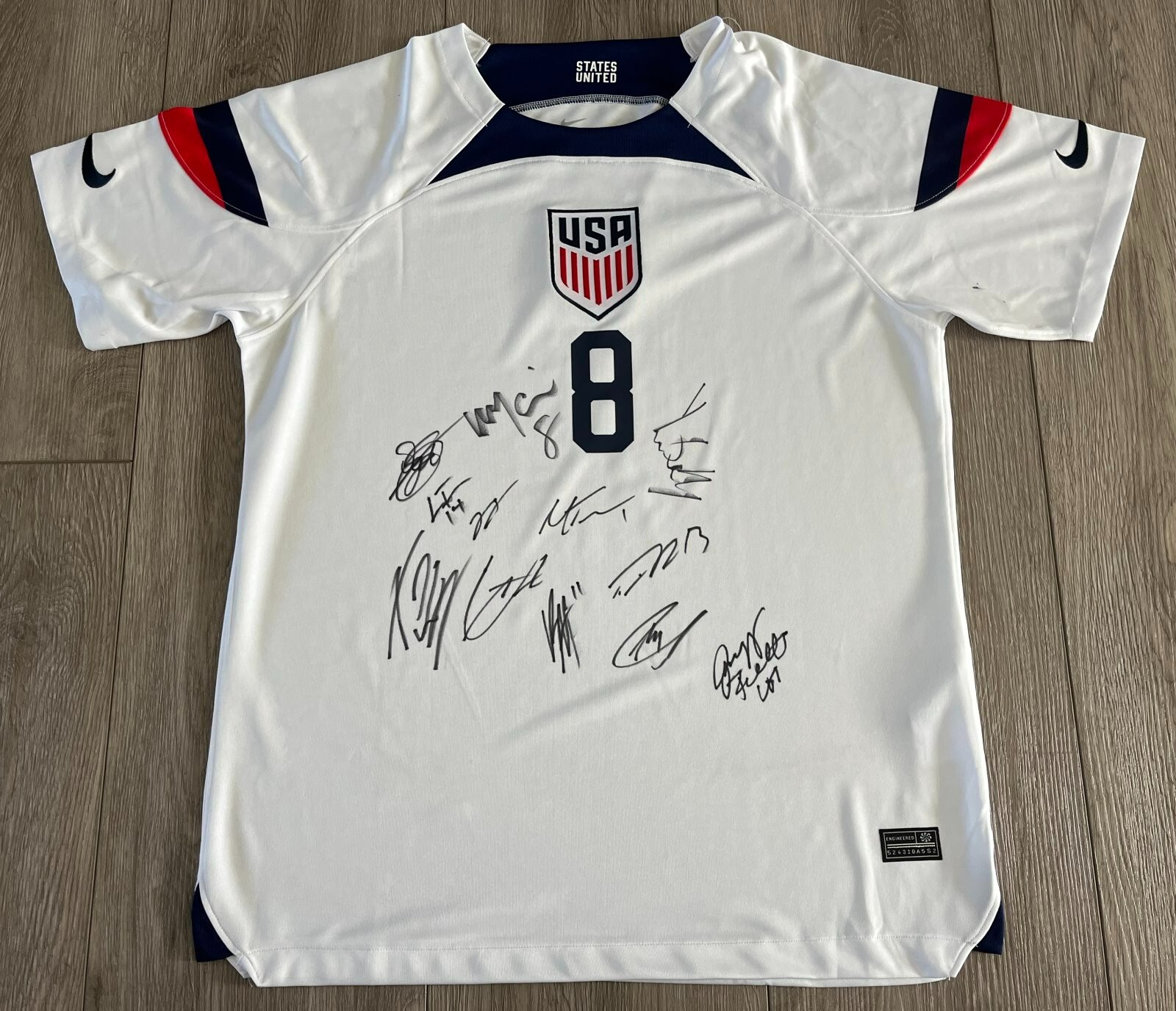 TEAM USA SIGNED 2022 WORLD CUP JERSEY USMNT w/EXACT PROOF CHRISTIAN PULISIC +11