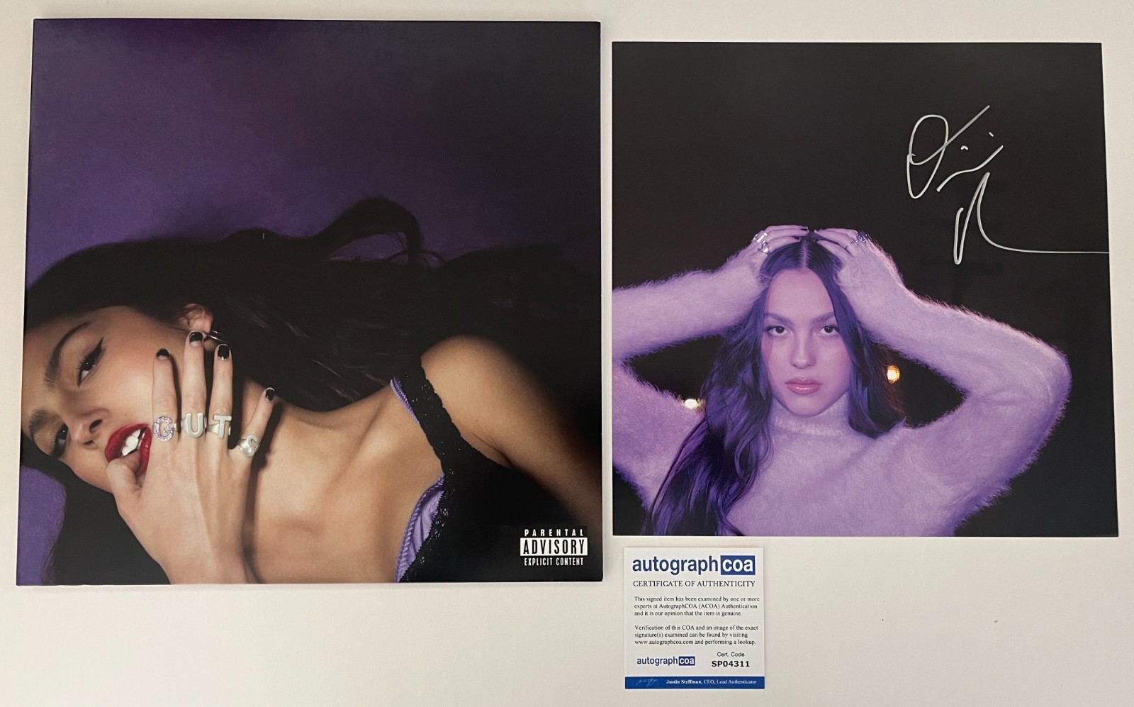 OLIVIA RODRIGO SIGNED GUTS ALBUM FLAT w/ VINYL RECORD & AUTOGRAPH COA