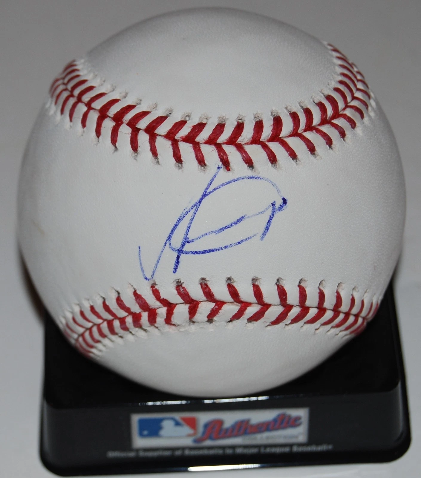 LUIS ALEXANDER BASABE signed OML Major League baseball (CHICAGO WHITE SOX) W/COA