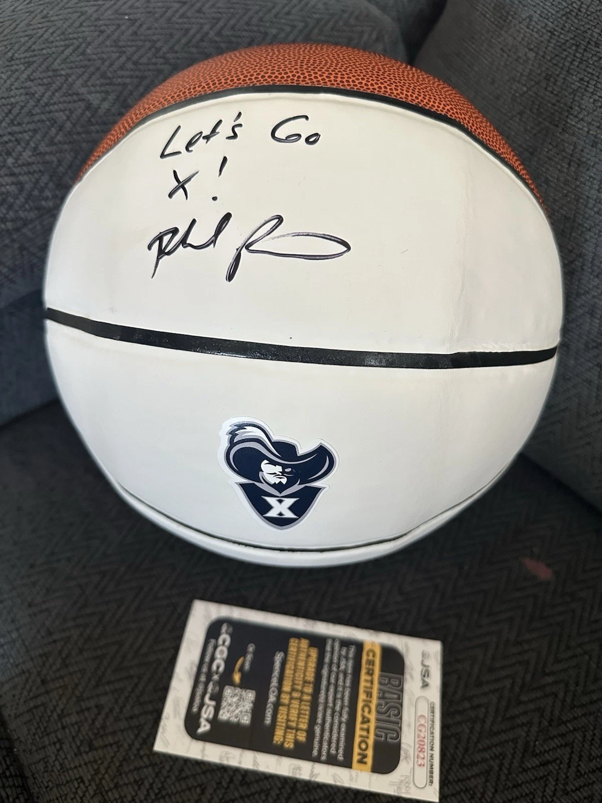 Coach Richard Pitino Signed Xavier Basketball JSA COA Authentication