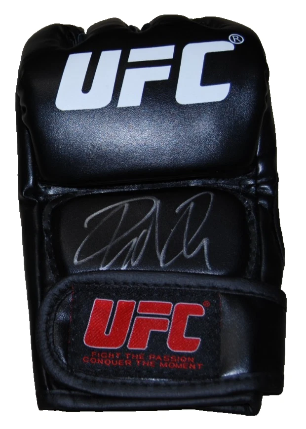 REINER DE RIDDER signed (UFC) MMA autographed Fighting glove BECKETT BAS