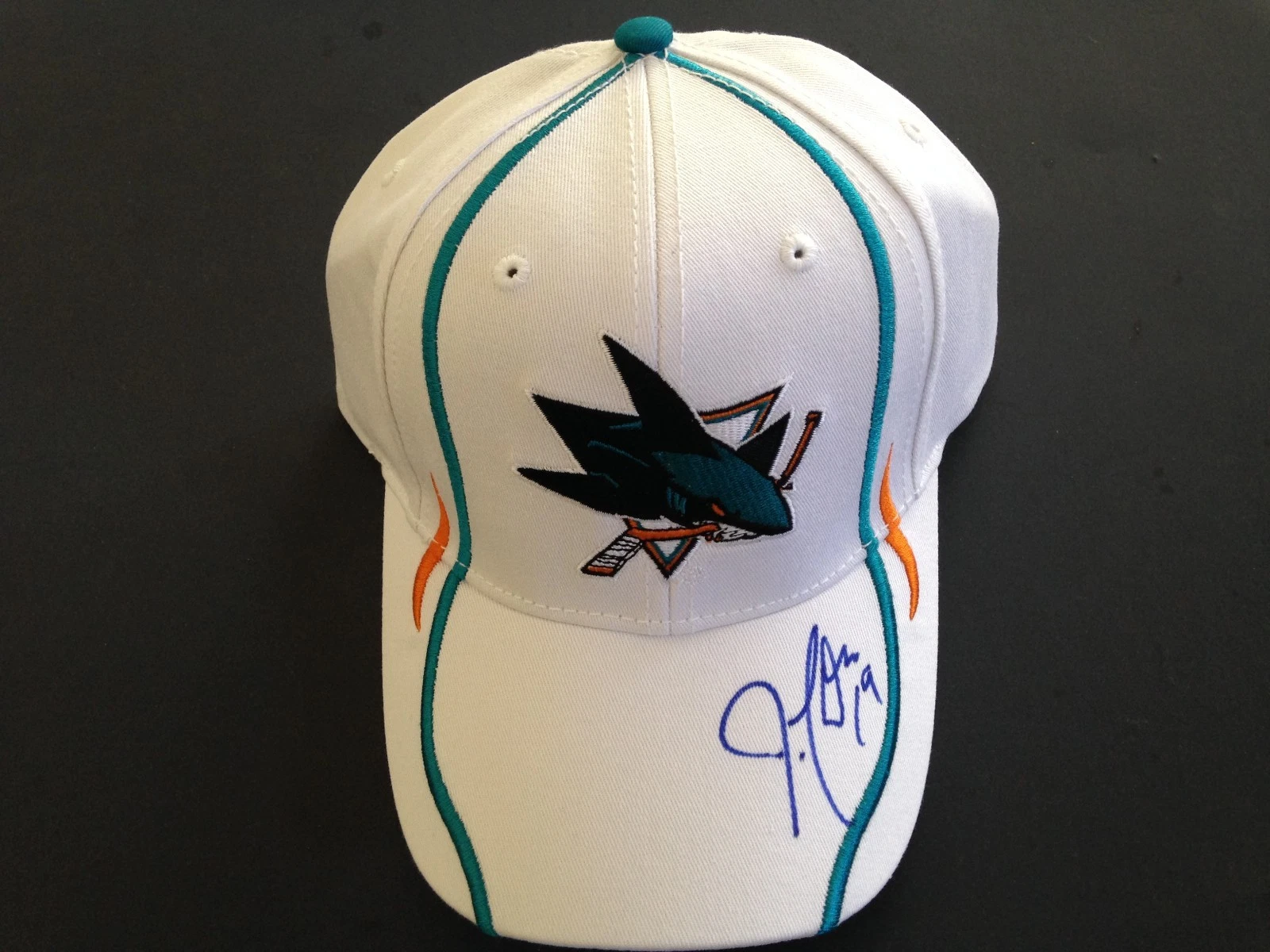 Joe Thornton Canada Signed Auto Brand New Sharks Hat 