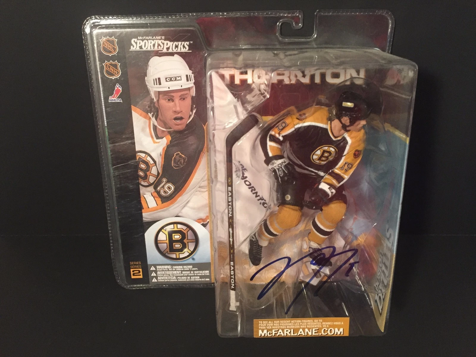 Joe Thornton Sharks Signed Auto McFarlane Action Figure Figurine COA