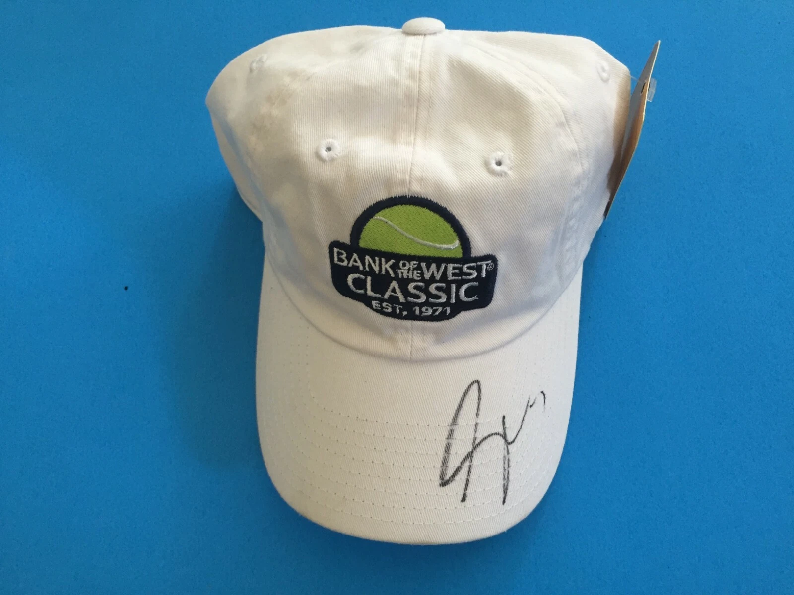 Garbine Muguruza Bank of the West Classic Signed Auto Brand  New Hat
