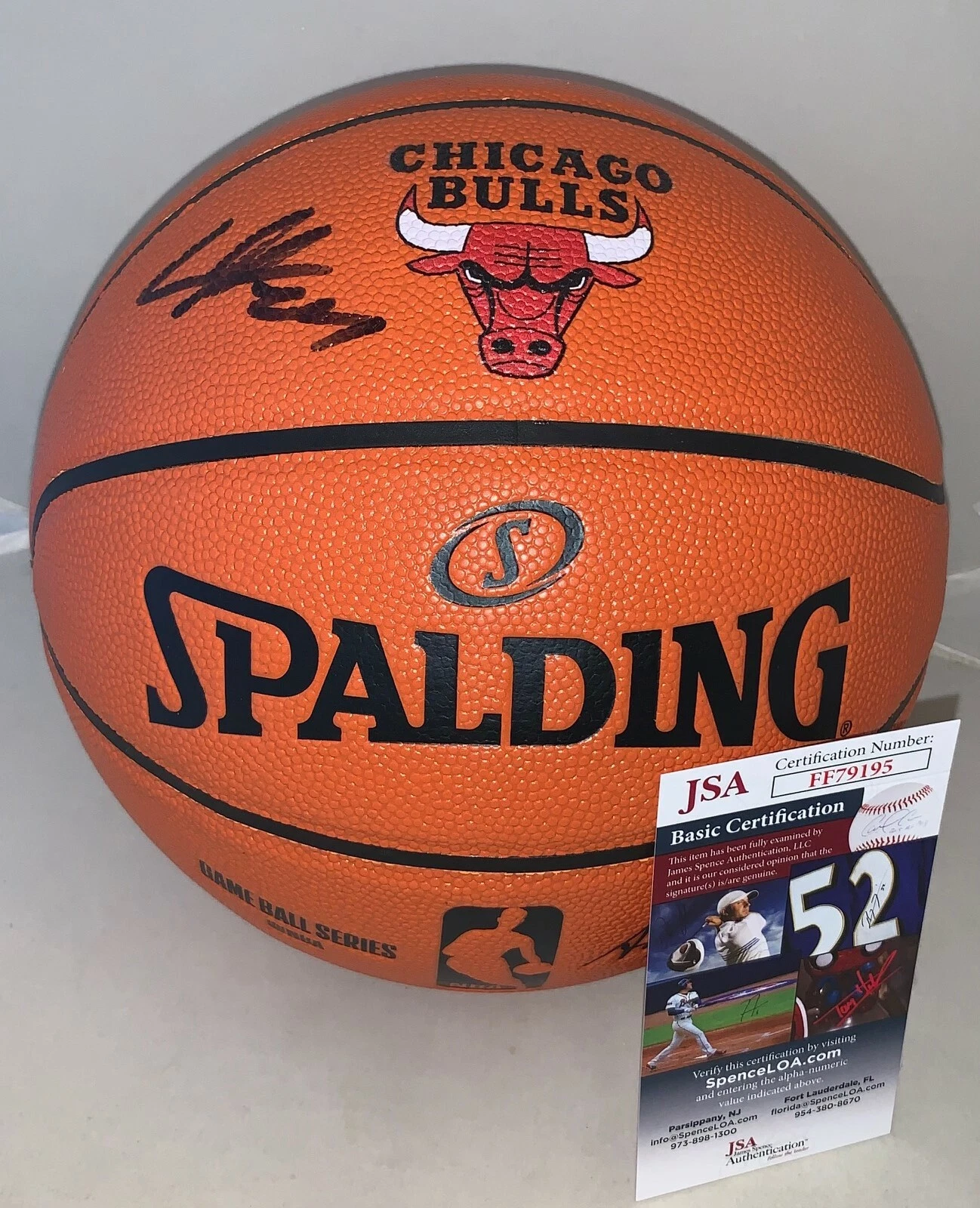 Lauri Markkanen NBA Replica Game Ball signed Chicago Bulls Logo Basketball JSA
