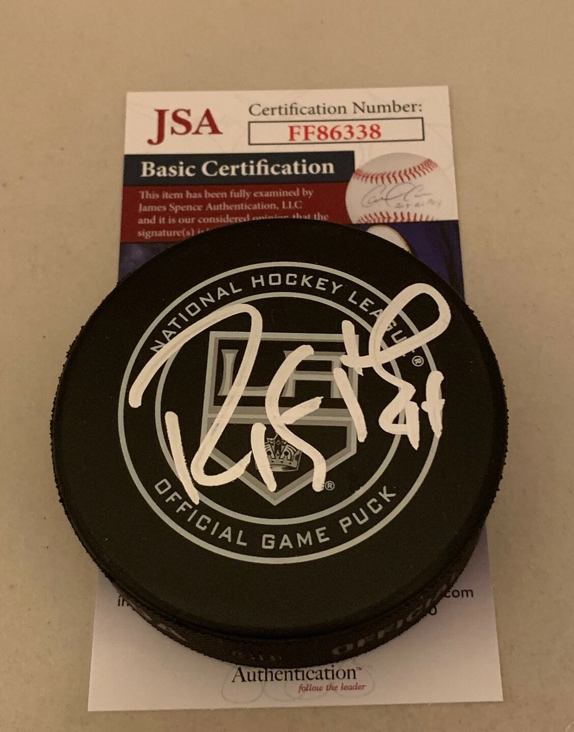 Ryan Smyth signed LA Los Angeles Kings Official Game Puck autographed JSA