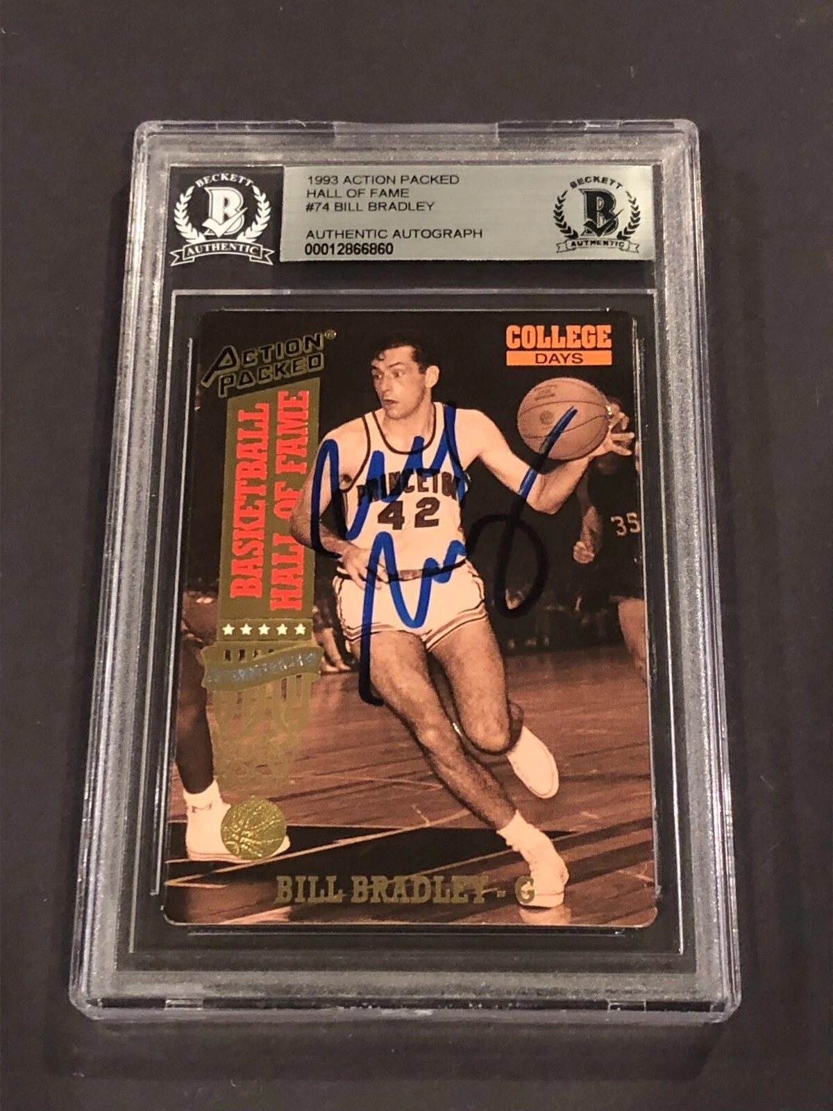 BILL BRADLEY Signed 1993 ACTION PACKED HALL OF FAME Card #74 Beckett (BAS)