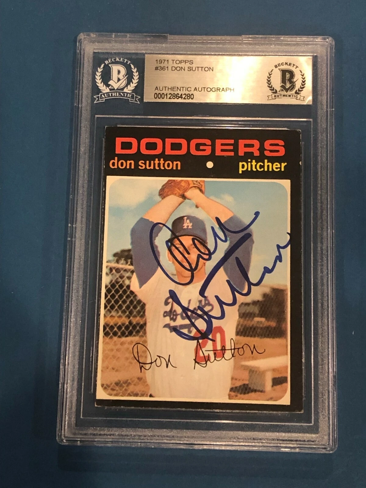 DON SUTTON Signed 1971 TOPPS Card #361 Beckett Authenticated (BAS)