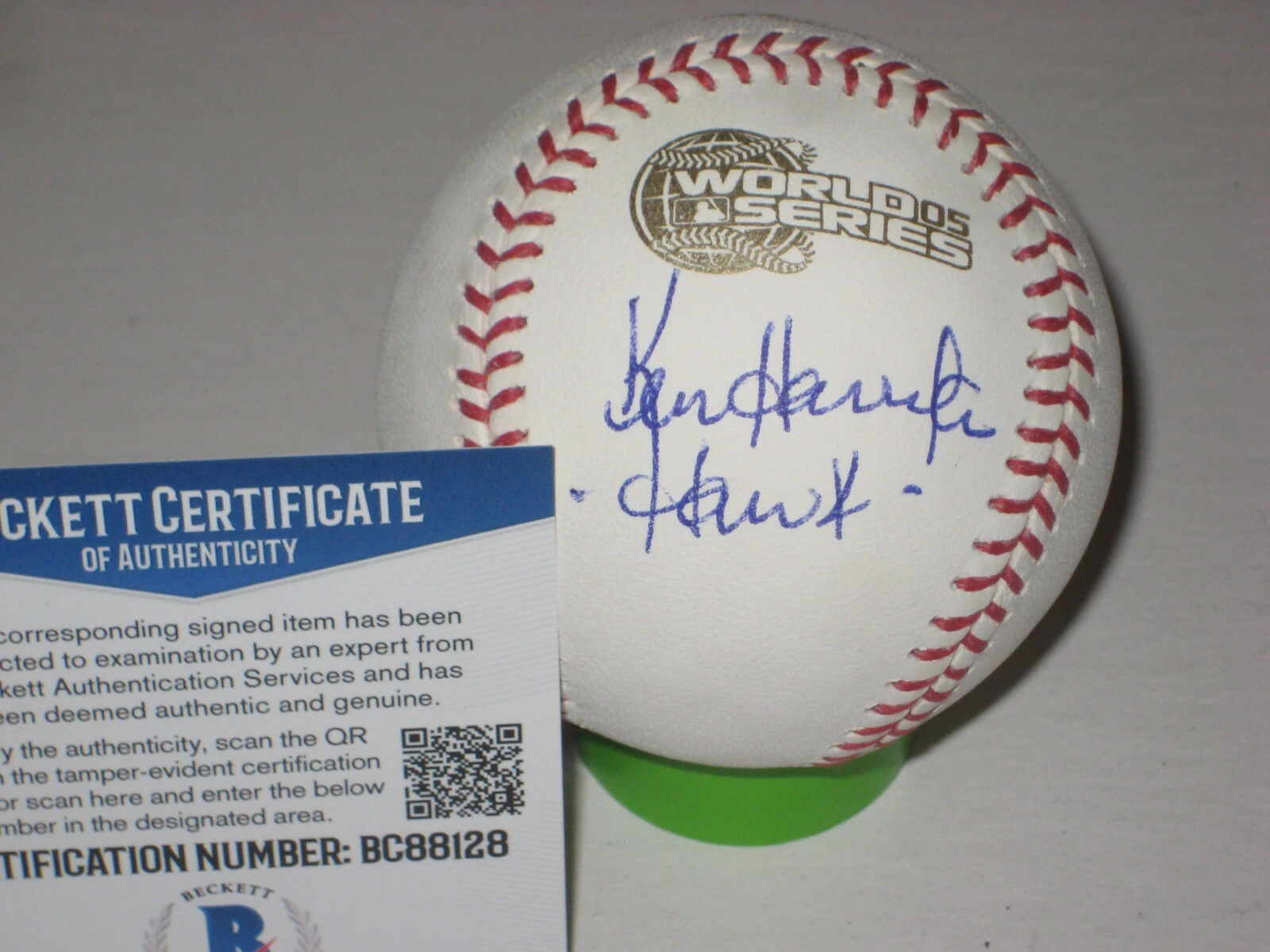 KEN HARRELSON Signed Official 2005 WORLD SERIES Baseball w/ Beckett COA & Insc
