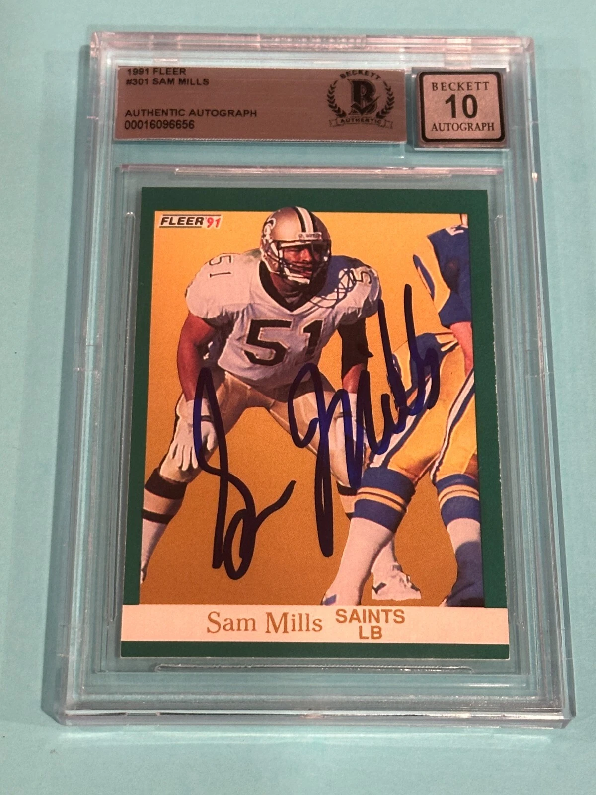 SAM MILLS Signed 1991 FLEER Card #301 Beckett Authenticated BAS AUTO GRADED 10