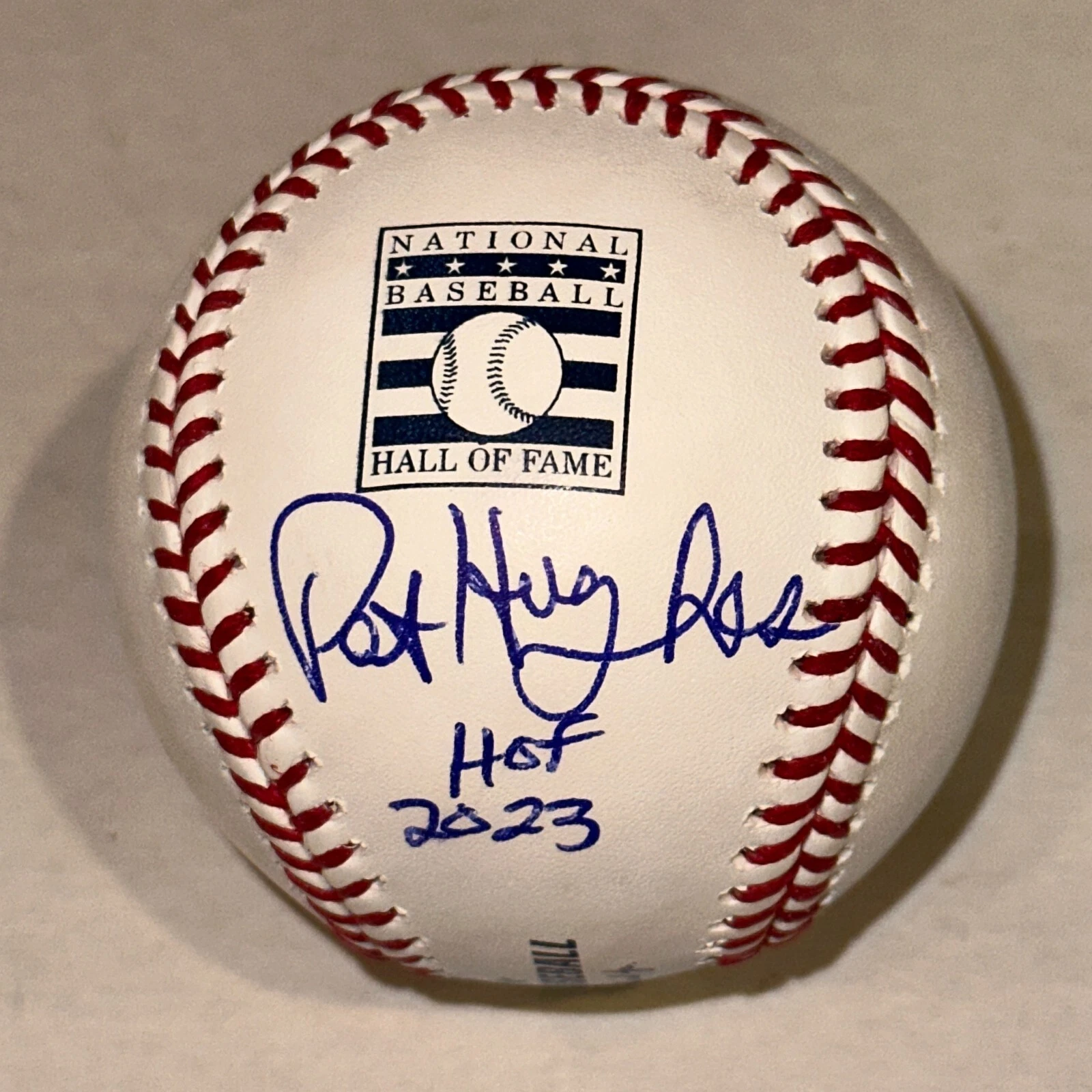 PAT HUGHES Signed Official MLB HALL OF FAME Baseball Beckett BAS & HOF Ins