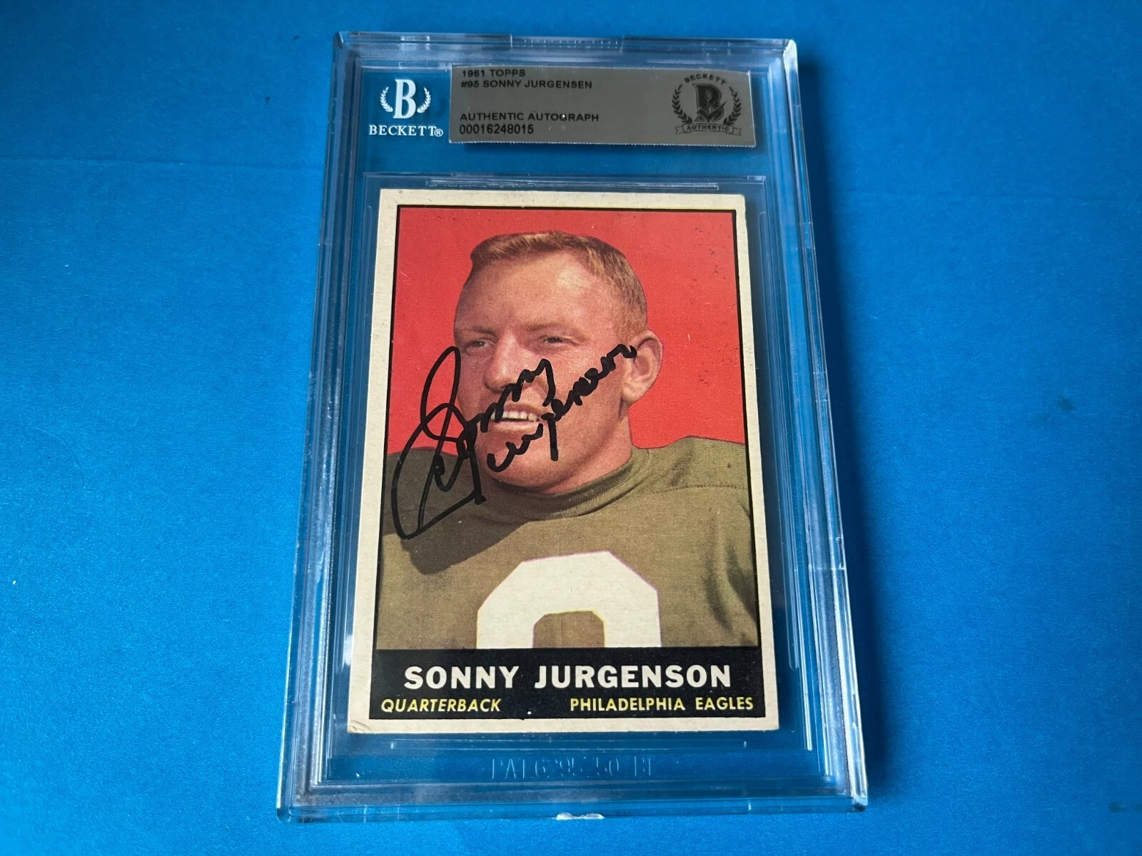 Sonny Jurgenson HOF Eagles 1961 Topps Card Signed Auto Beckett BAS Slabbed
