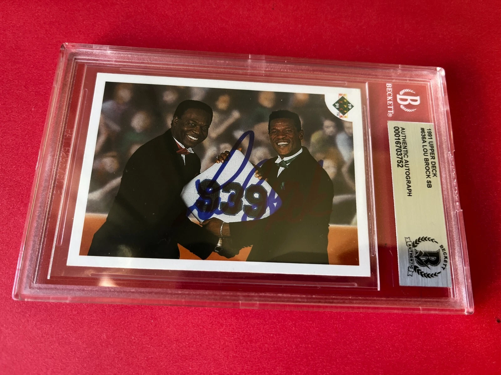 Lou Brock HOF MLB 1991 Upper Deck Card Signed Auto Beckett BAS COA